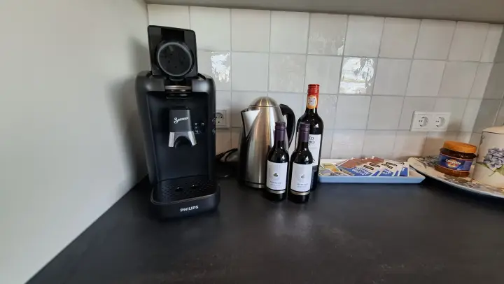Werkblad en apparatuur in de keuken